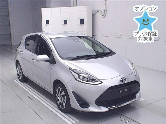 TOYOTA AQUA 2021 silver - Moku