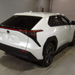 TOYOTA BZ4X 2024 white - Moku