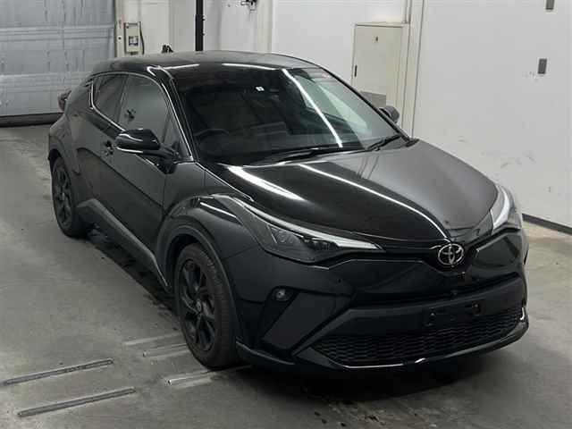 TOYOTA C-HR 2023 Black - Moku