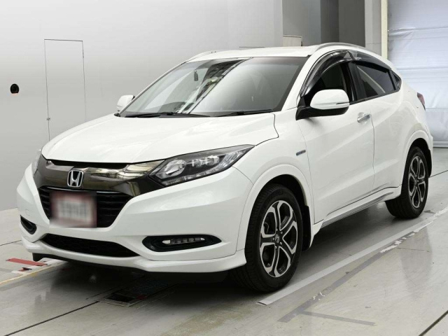 HONDA VEZEL 2017 white 33359