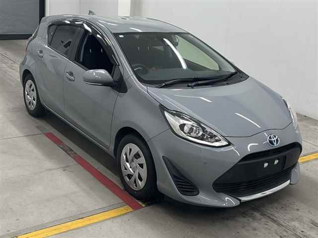 TOYOTA AQUA 2020 grey-30053
