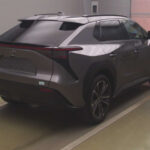 TOYOTA BZ4X-2022-grey-72047 1