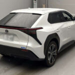 TOYOTA BZ4X-2024 white-12456 1