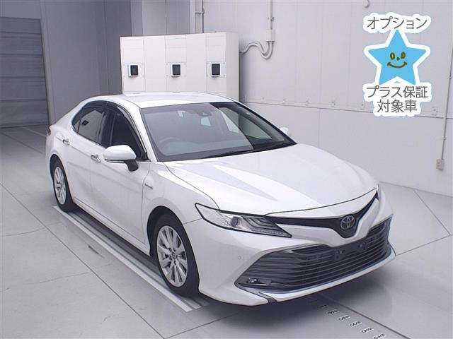TOYOTA CAMRY-2017-white-5048