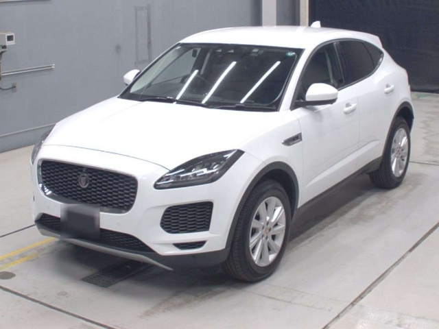 JAGUAR E-PACE-2019 white-S 200PS 4WD-5030