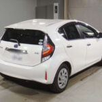 TOYOTA AQUA-2018 white-2028 1