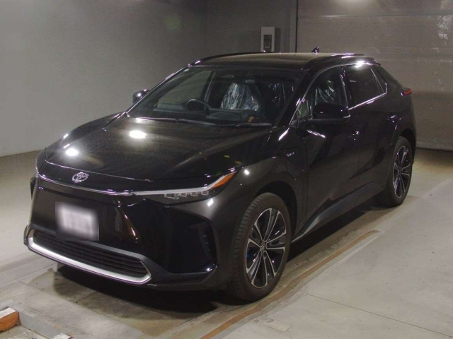 TOYOTA BZ4X-2023 black-Z-2262