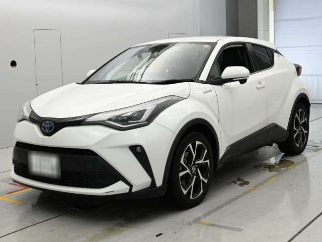 TOYOTA C-HR-2019 white-36073