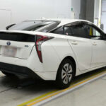 TOYOTA PRIUS-2016 white-36265 1