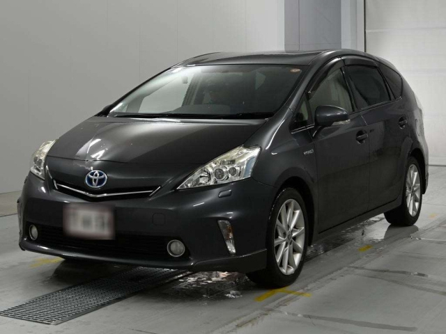 TOYOTA PRIUS ALPHA-2014 grey-30157