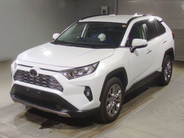 TOYOTA RAV4-2023 white-79204