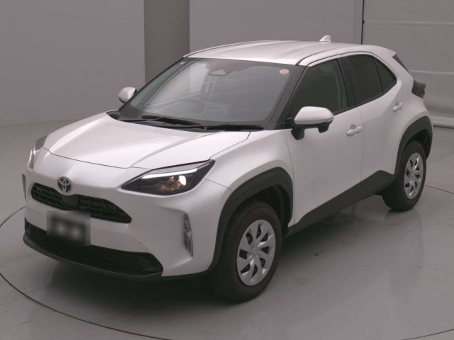 TOYOTA YARIS CROSS-2025 white-2136