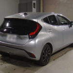 TOYOTA AQUA-2025 silver-Z-273 1