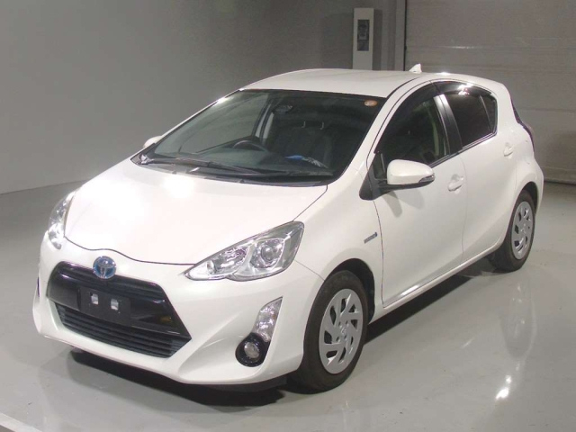 TOYOTA AQUA 2016 - s - 482