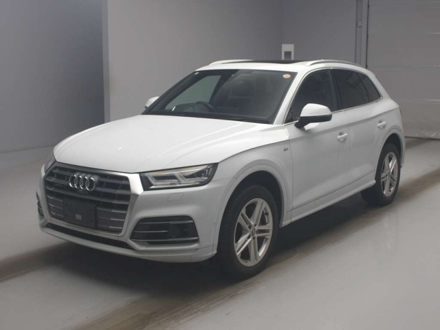 AUDI Q5 2019 white - 4WD - 21501